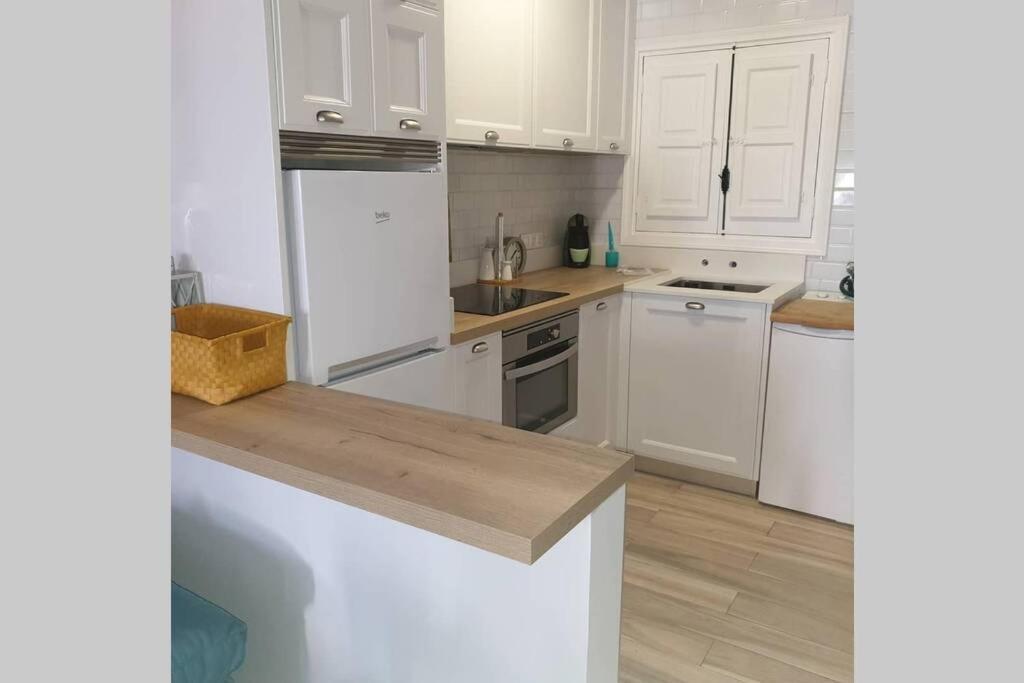 Apartamento Con Vistas Al Mar El Campello Eksteriør billede